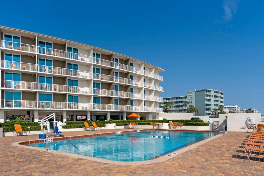 Photo of Best Western Plus Daytona Inn Seabreeze in Daytona Beach, FL