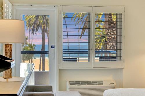 Photo #2 of Ocean View Hotel in Santa Monica, CA