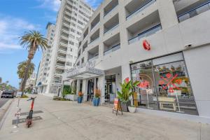 Photo #6 of Ocean View Hotel in Santa Monica, CA