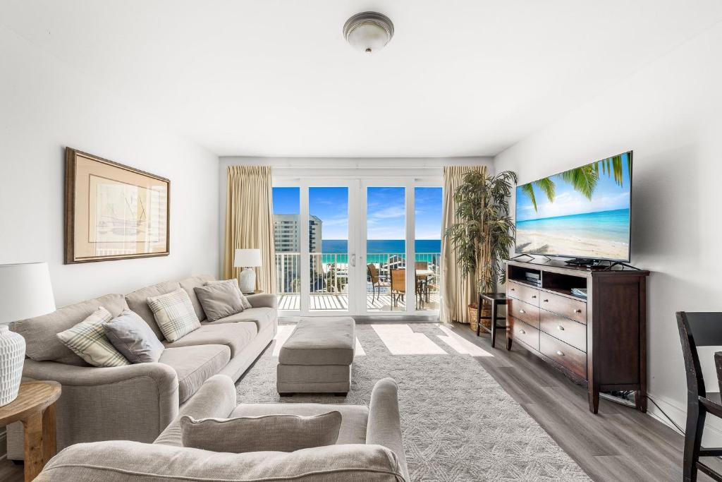 Photo of Amazing Beach Ocean View Condo! Free Beach ChairsService! Sleeps 8! by Dolce Vita Getaways PCB in Panama City Beach, FL
