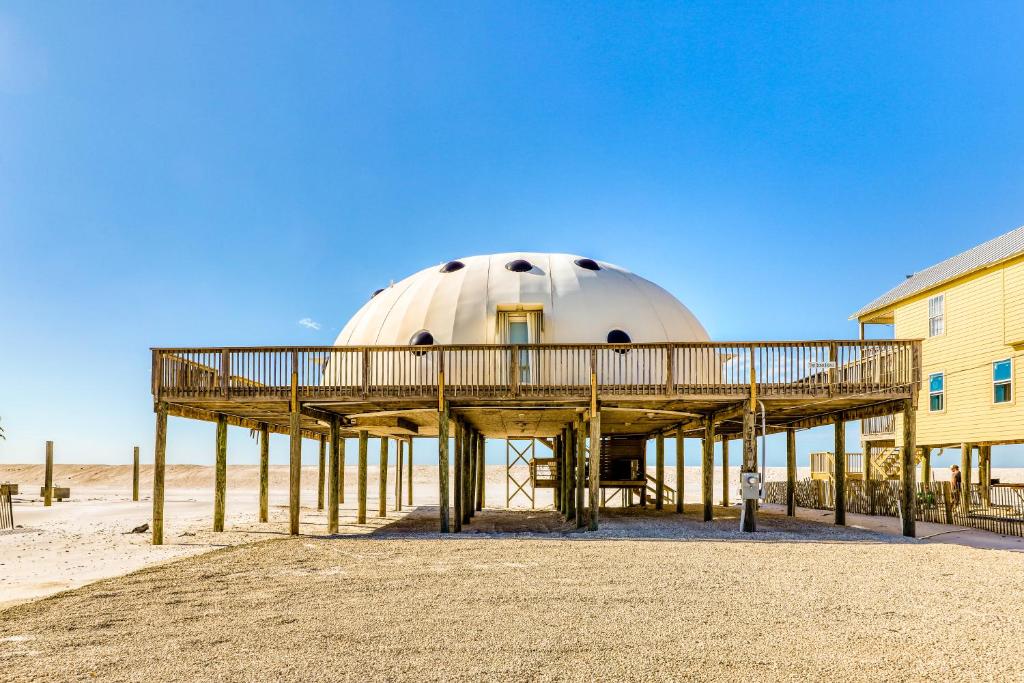 Photo of Dome Home in Indian Pass, FL