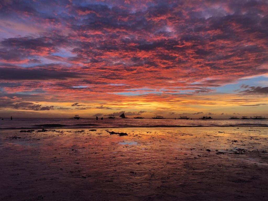 Photo of Oceanside Studio in Daytona Beach Shores, FL