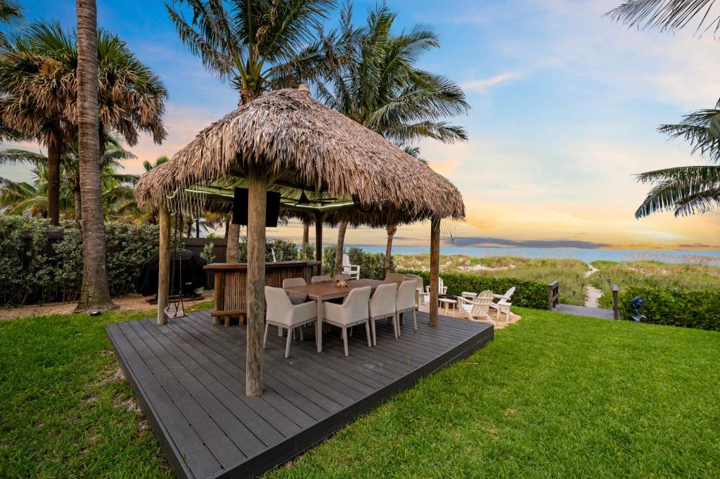 Photo of Vista Del Mar Oceanfront Home Stunning Views Backyard Oasis in Cocoa Beach, FL