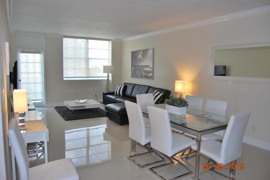 Photo of Ocean Reserve Piso 7 STR-310 in Sunny Isles Beach, FL