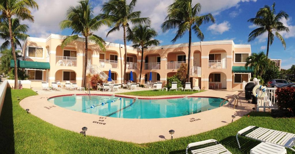 Photo of Coral Key Inn in Lauderdale by the Sea, FL
