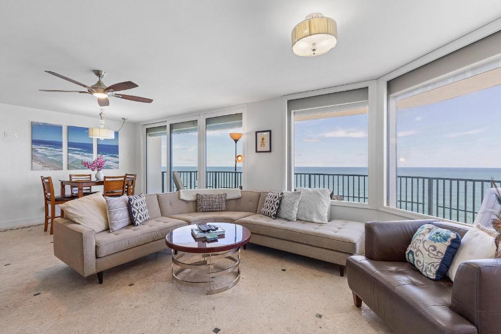 Photo of Ashley Penthouse 5 in Daytona Beach Shores, FL