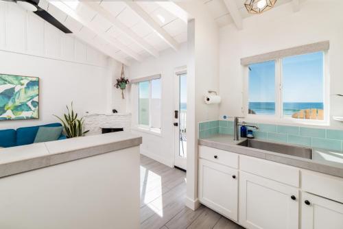 Photo #3 of Pacific Villas in Oceanside, CA