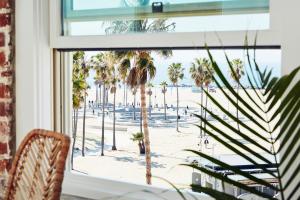 Photo #6 of Venice V Hotel in Los Angeles, CA