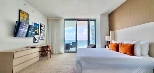 Photo #2 of Million Dollar View at Hyde Resort And Residences in Hollywood, FL