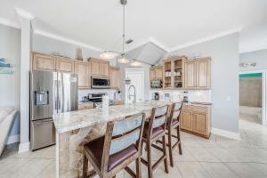 Photo #5 of Deja Blue by Sand Seeker Vacations in Panama City Beach, FL
