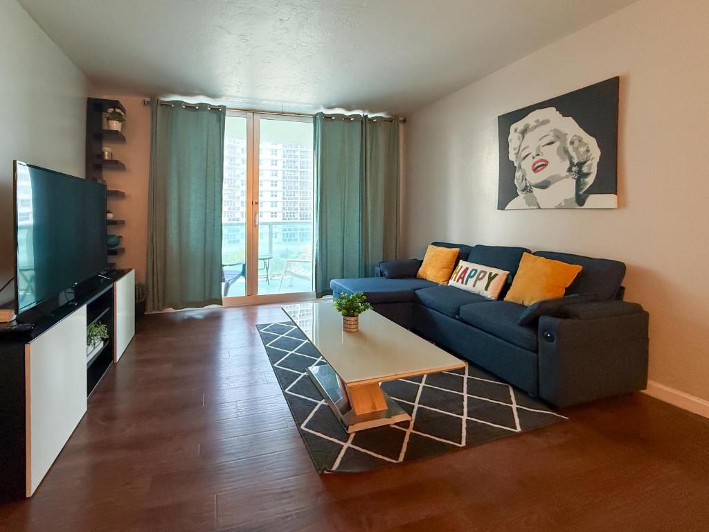Photo of Dream Vacation Apartment Right On The Beach in Hollywood, FL