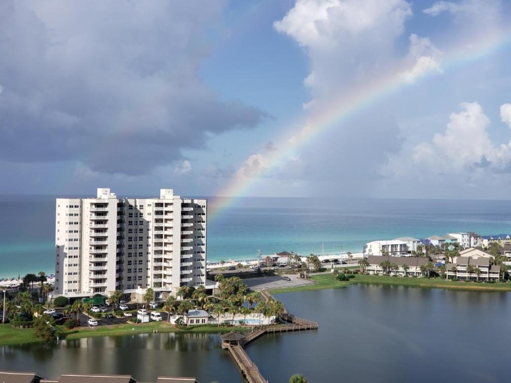Photo of 122 Seascape Drive, Unit 1409 in Destin, FL
