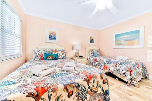 Photo #2 of Shores Club - 1002 in Daytona Beach, FL