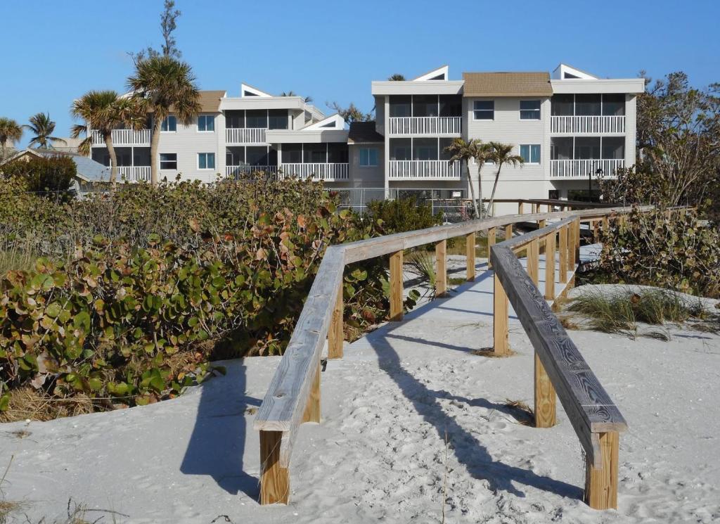 Photo of Shell Island Beach Club in Sanibel, FL