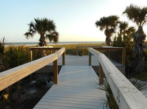 Photo #3 of Shell Island Beach Club in Sanibel, FL
