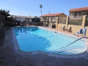 Photo #4 of Pacific Shores Inn in San Diego, CA