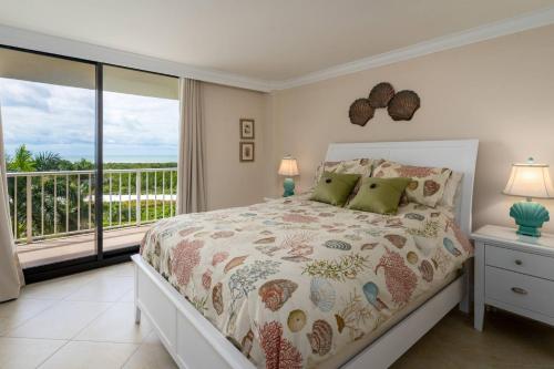 Photo #2 of SSt4 #505 in Marco Island, FL