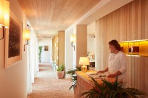 Photo #6 of Hotel Joaquin in Laguna Beach, CA
