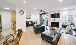 Photo #4 of Brooks Beach Vacations Cottage G5 Oceanside in Oceanside, CA