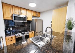 Photo #6 of Brooks Beach Vacations Cottage G5 Oceanside in Oceanside, CA