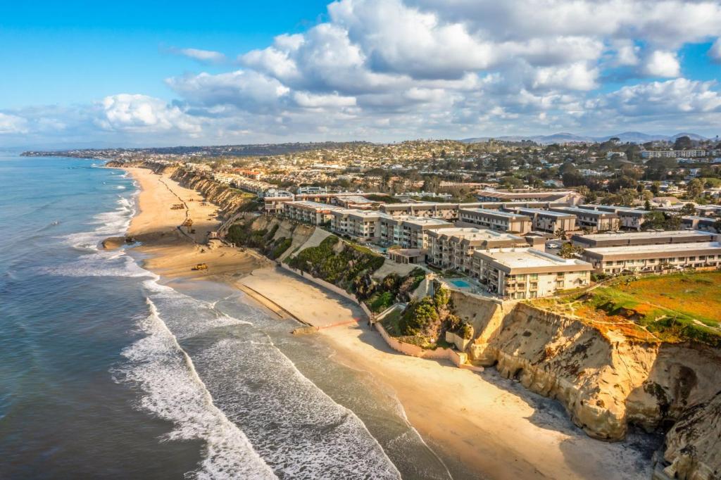 Photo #1 of Del Mar Gem condo in Solana Beach, CA