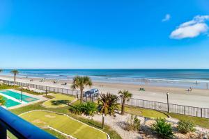Photo #6 of The Maui Wowi Oceanfront Condo in Daytona Beach, FL