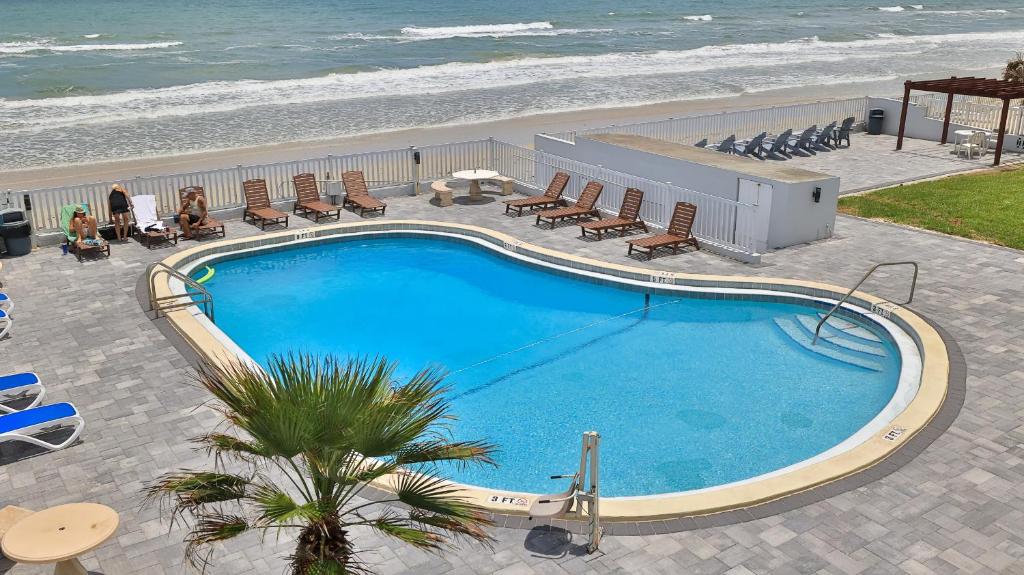 Photo of Driftwood Beach Motel in Ormond Beach, FL