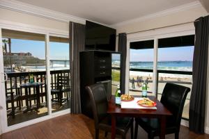 Photo #4 of Ocean Beach Hotel in San Diego, CA