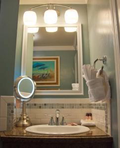Photo #5 of Capitola Beach Suites in Capitola, CA