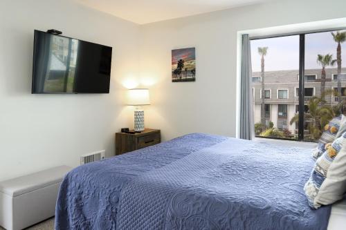 Photo #2 of Oceanside Beach Condos in Oceanside, CA