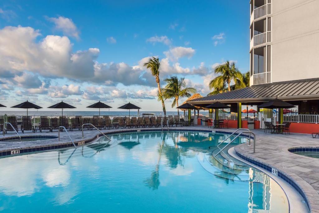 Photo of Diamond Head Beach Resort in Fort Myers Beach, FL