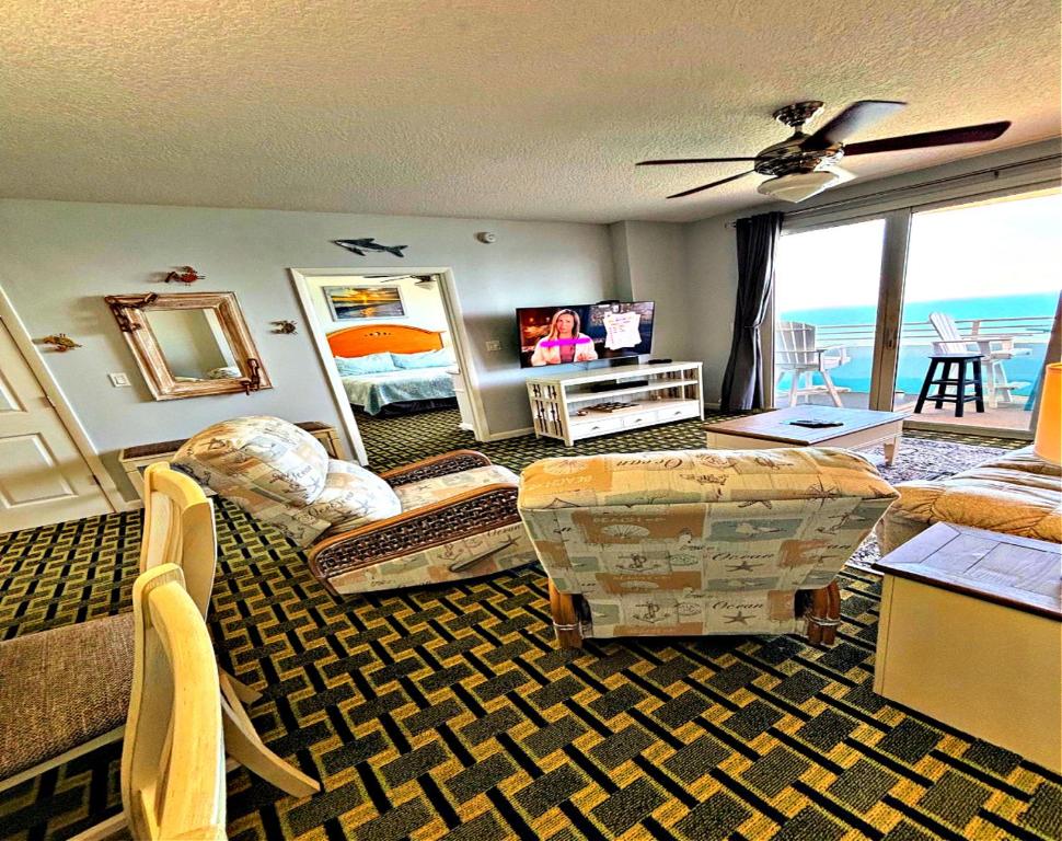 Photo #1 of Vacation in Comfort and luxury - 3BR Direct Oceanfront - Wyndham Ocean Walk Resort 2125 in Daytona Beach, FL