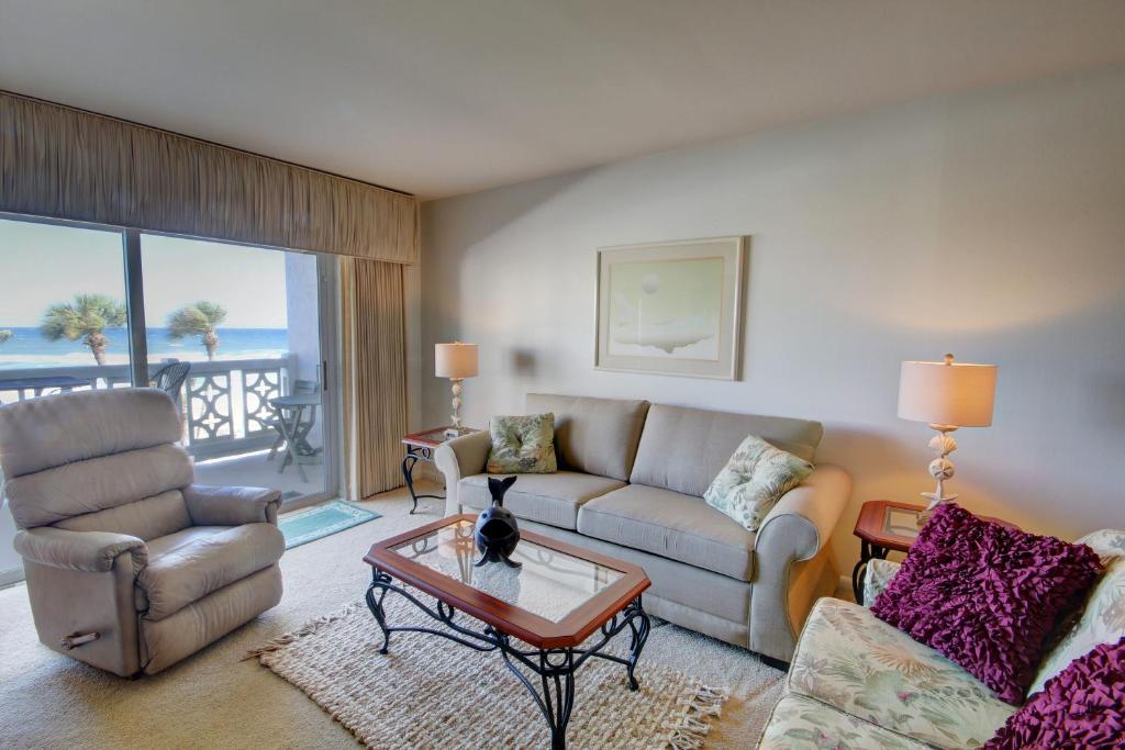 Photo of El Matador 437 - Gulf front with beautiful views of the Gulf and pool in Fort Walton Beach, FL