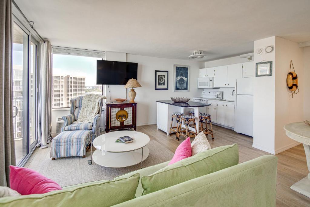 Photo of Fort Myers Beach Studio - Sunset and Ocean Views! in Fort Myers Beach, FL