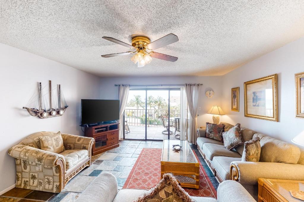 Photo of Reef Club 304 in Indian Rocks Beach, FL
