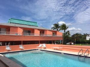 Photo #4 of Coquina Beach Club 109 in Bradenton Beach, FL