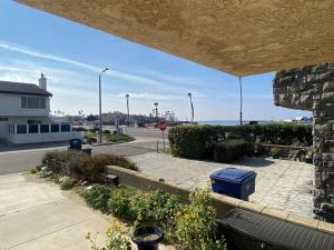 Photo #6 of Sea View, Boards, Bikes, W/d in Oxnard, CA