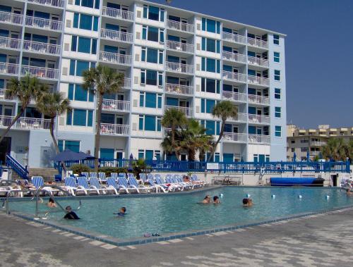 Photo #3 of Islander Beach Resort - New Smyrna Beach in New Smyrna Beach, FL