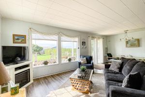 Photo #5 of Sea Dreamer Cottage in Smith River, CA