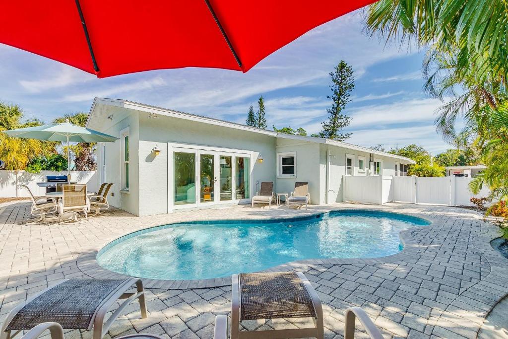 Photo of Palm Paradise (AMIA) in Anna Maria, FL