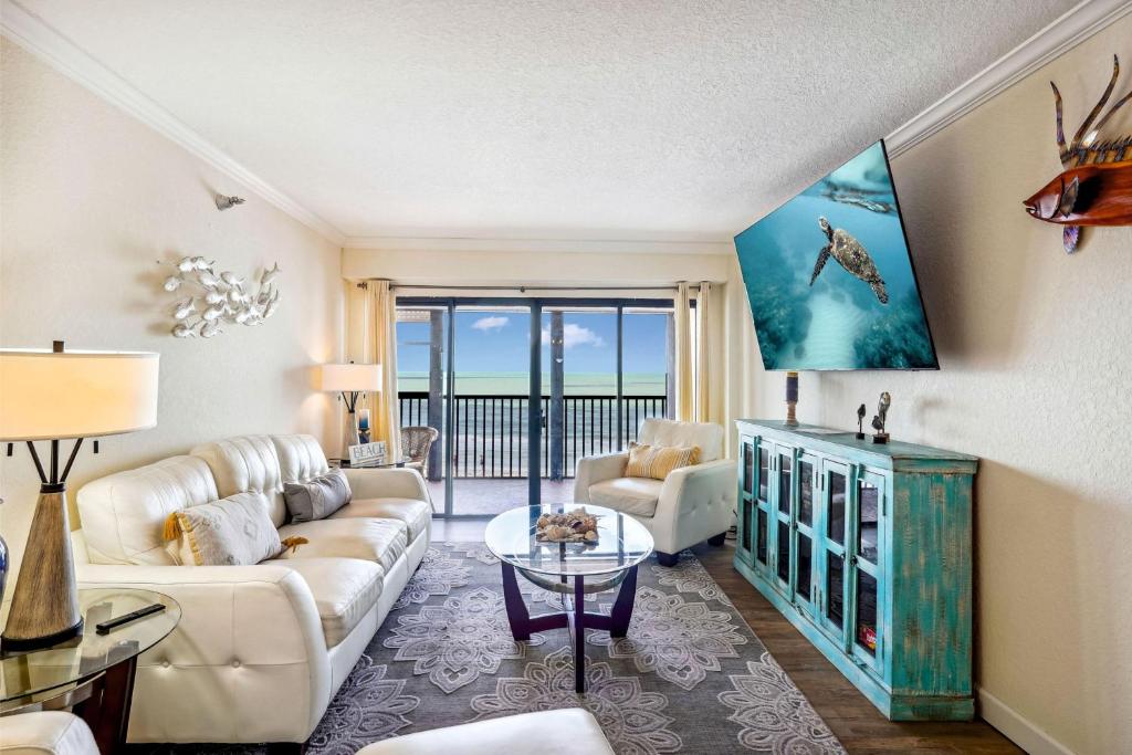 Photo of Villa Madeira 406 in Madeira Beach, FL