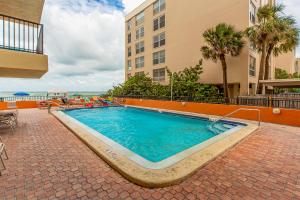 Photo #4 of #103 Las Brisas Condo in Madeira Beach, FL