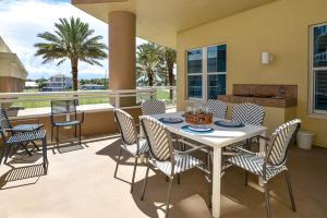 Photo #5 of 2 Bedroom 2 Bath Luxury condo with Oversized Patio & Outdoor Grill. in Daytona Beach, FL