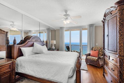Photo #2 of Majestic Beach Towers 1-1701 in Panama City Beach, FL