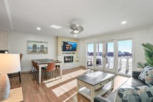 Photo #5 of Beachfront Getaway with Ocean Views and Private Patio in Newport Beach, CA