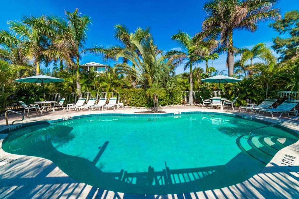 Photo of Sand And Sea 109 A in Seffner, FL