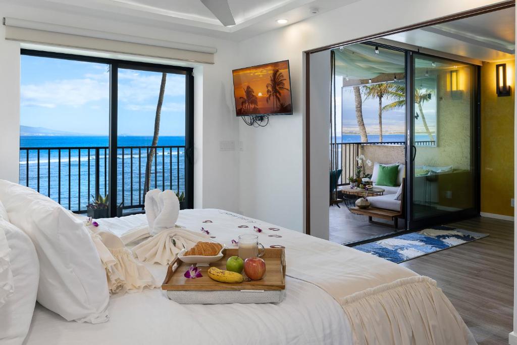 Photo of Spectacular luxury , modern oceanfront condo Maalaea-Kihei ,Maui in Wailuku, HI
