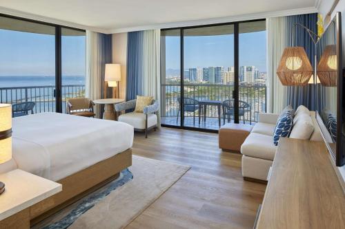 Photo #2 of Hilton Hawaiian Village Waikiki Beach Resort in Honolulu, HI