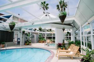 Photo #4 of Laguna Surf Lodge by SCP Hotels in Laguna Beach, CA