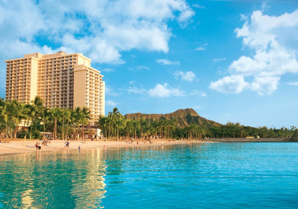 Photo of The Twin Fin Hotel in Honolulu, HI
